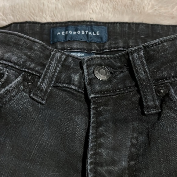 Juniors Aeropostale black distressed skinny jeans - Picture 4 of 4